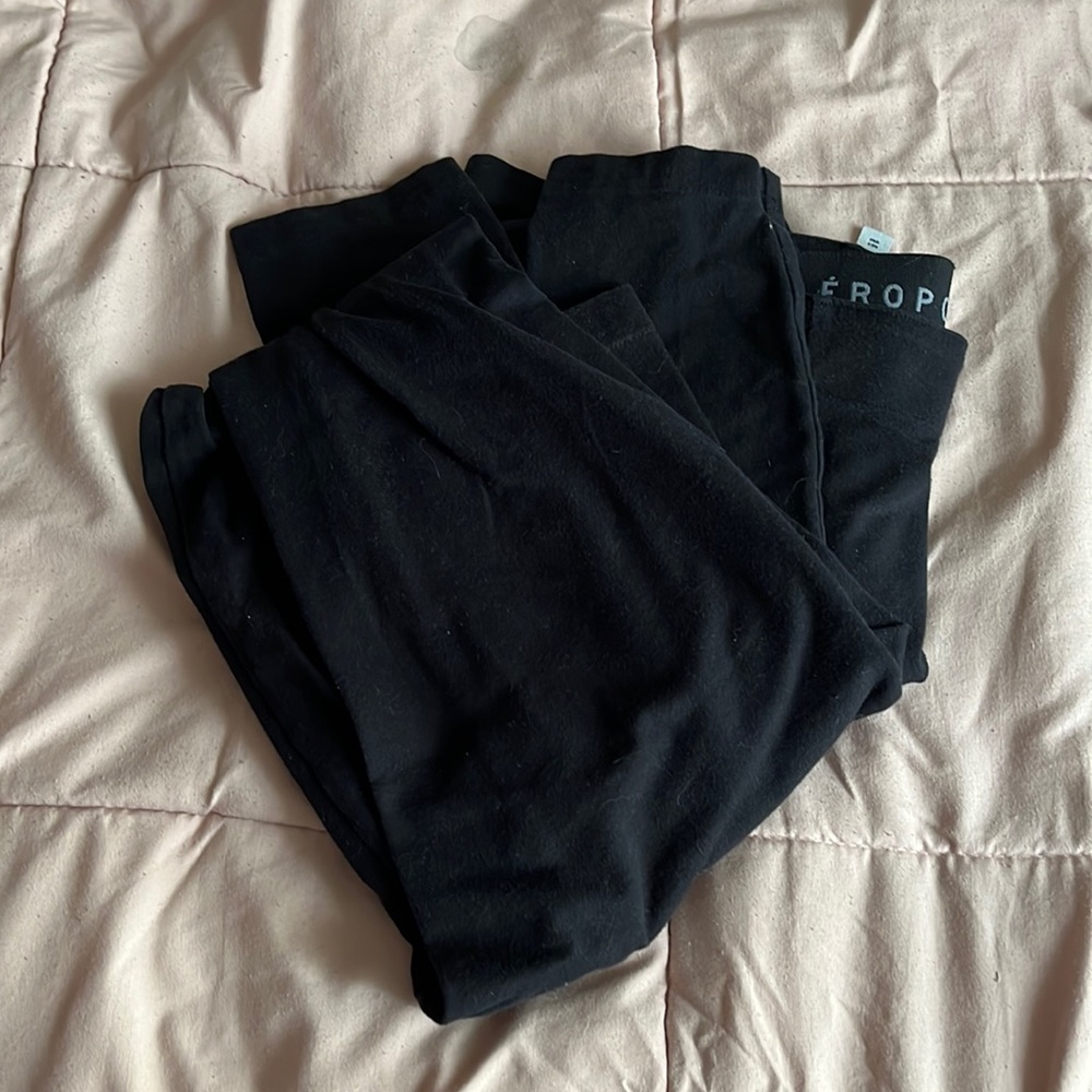 2 FOR 1 PRICE AEROPOSTALE LEGGINGS